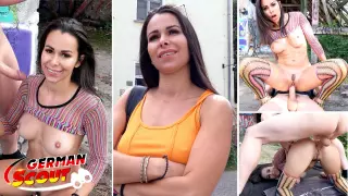 Schwarzhaariges deutsches Busengirl im Freien geknattert